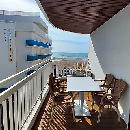 Atlantico 4*