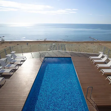 Lejlighedshotel Atlantico 4*